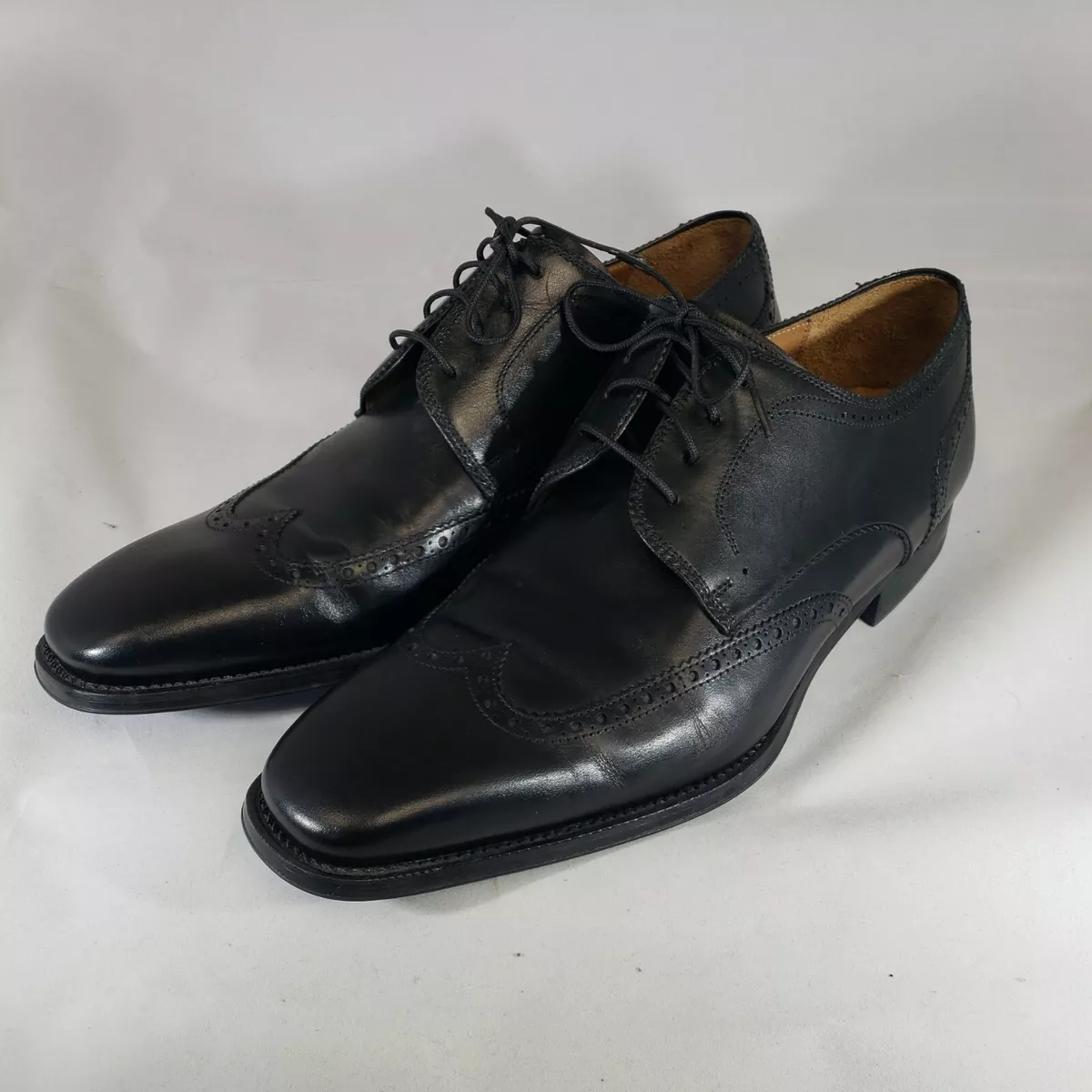 Magnanni for Neiman Marcus Black Wing Tip Dress Shoes 12342 Men s