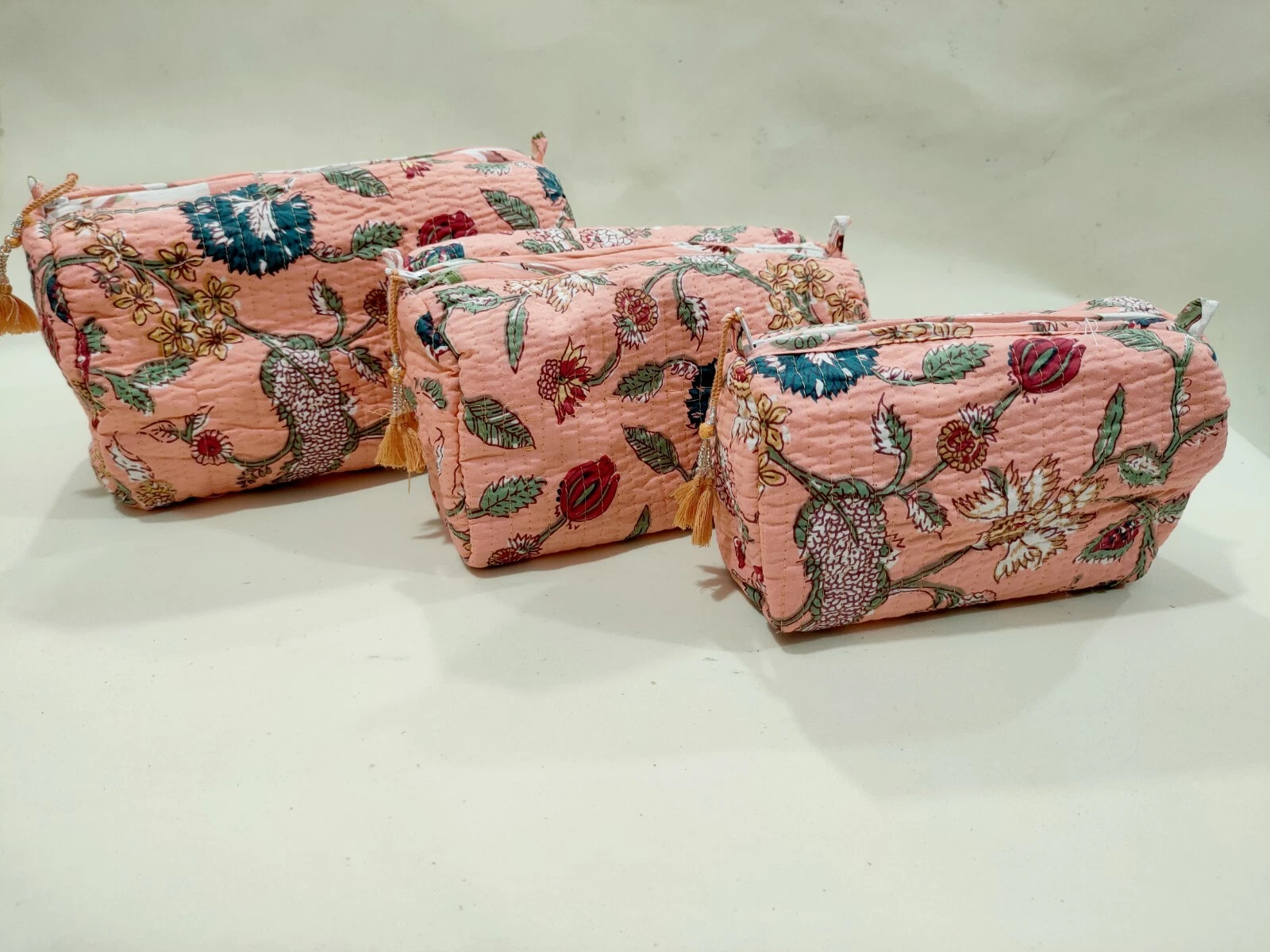 Indian Peach Floral Quilted Toiletry Bag Cotton Unisex Makeup Bags 3 Pcs Set US