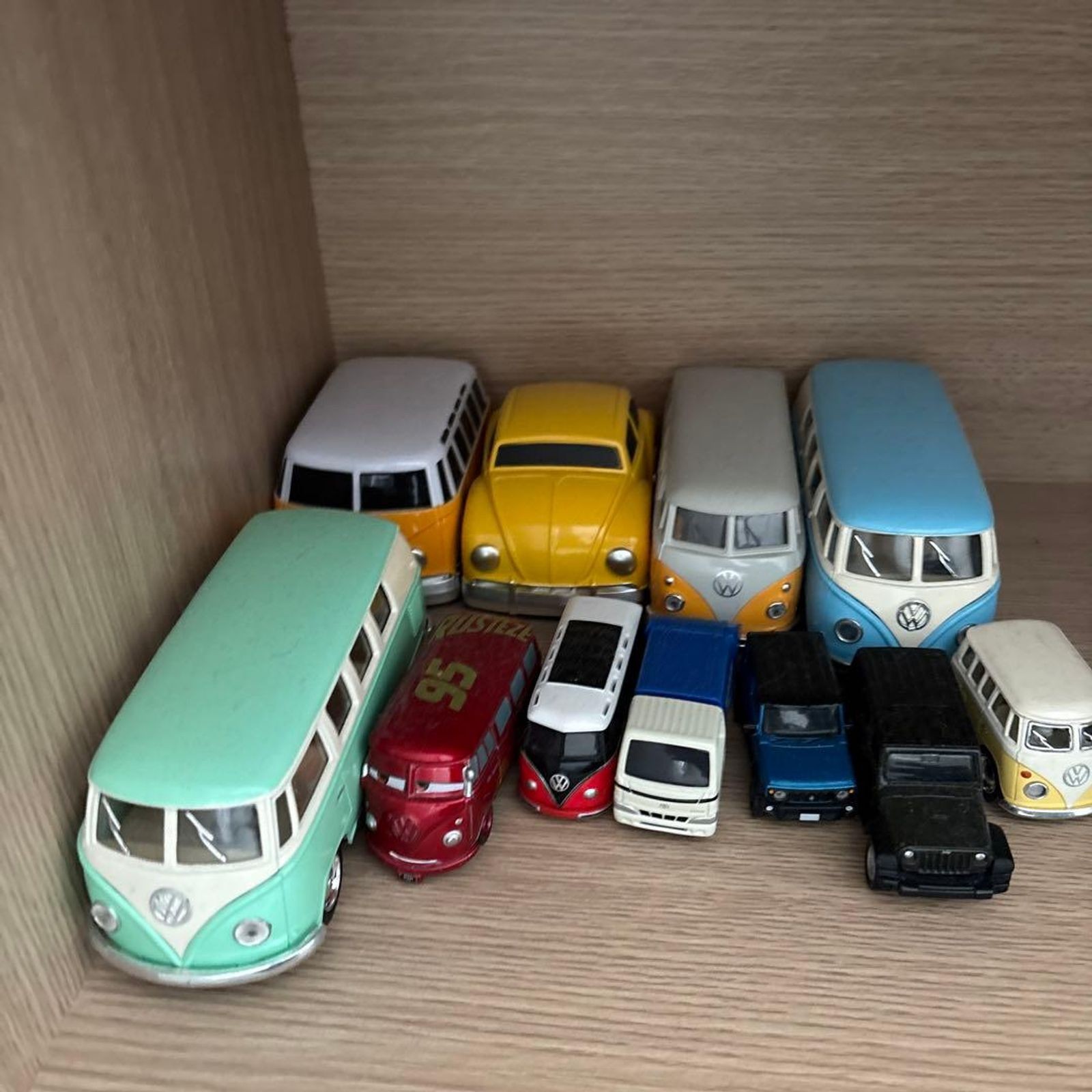 Tomica Miniature Cars Lot - VW Bus, Wrangler, Jimny, Garbage Truck