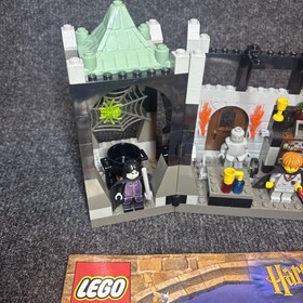 LEGO 4705 Harry Potter Snape's Class - 99% Complete With Instructions