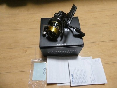 Shimano 20 Twin Power C2000SHG Japan