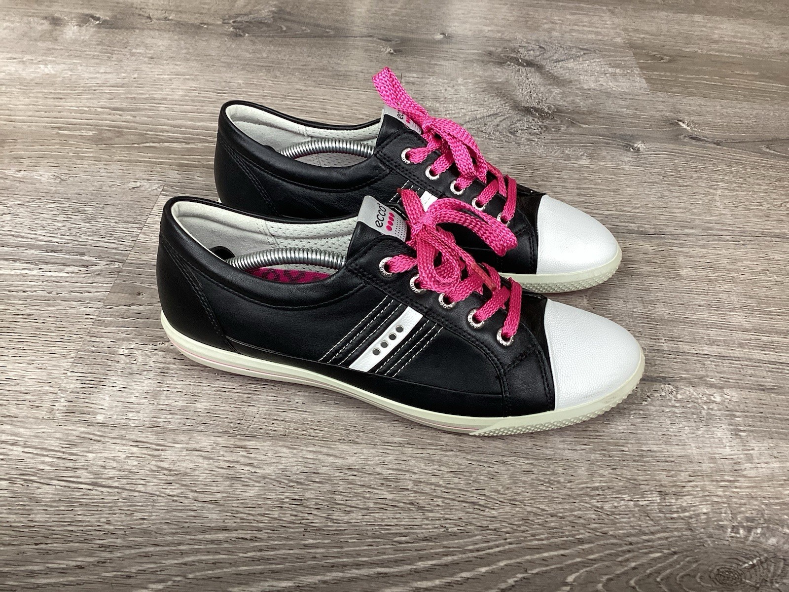 Women Size Eu 39 Us 8 8.5 Black White Pink Sneakers
