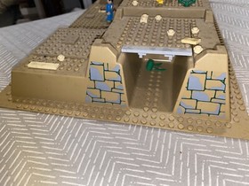 Lego Indiana Jones Temple of the Crystal Skull Plate 7627