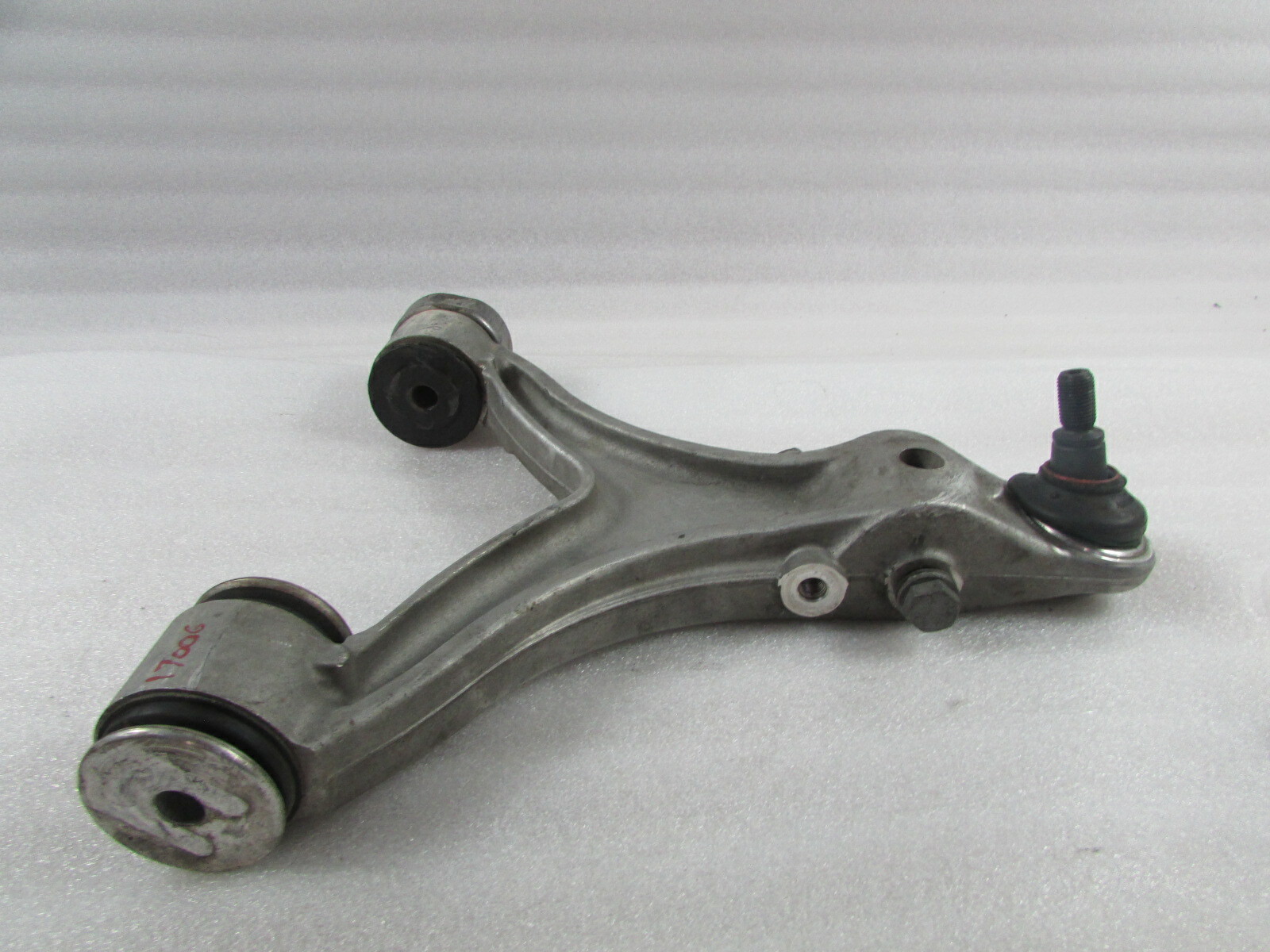 2014 Maserati Granturismo, LH, Left Front Lower Control Arm, Damaged Ball Joint