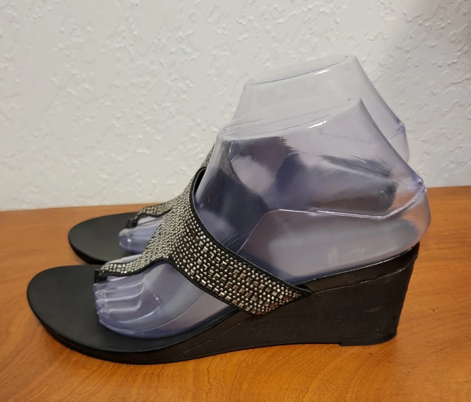 SANDÁLIAS TANGA SAPATOS FEMININOS STRASS PRETO SIMPLE VERA CHINELOS TAMANHO 8,5 M - Imagem 4 de 4