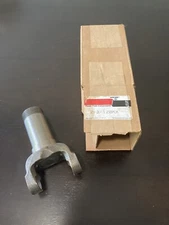 2-3-128KX SPICER 1310 Series Driveshaft Slip Yoke 1.375" x 16 Dana Spicer OEM