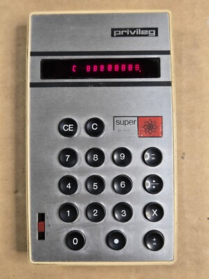 Privileg Quelle Super 2000 Vintage Calculator - Works Well - Missing Battery Cov
