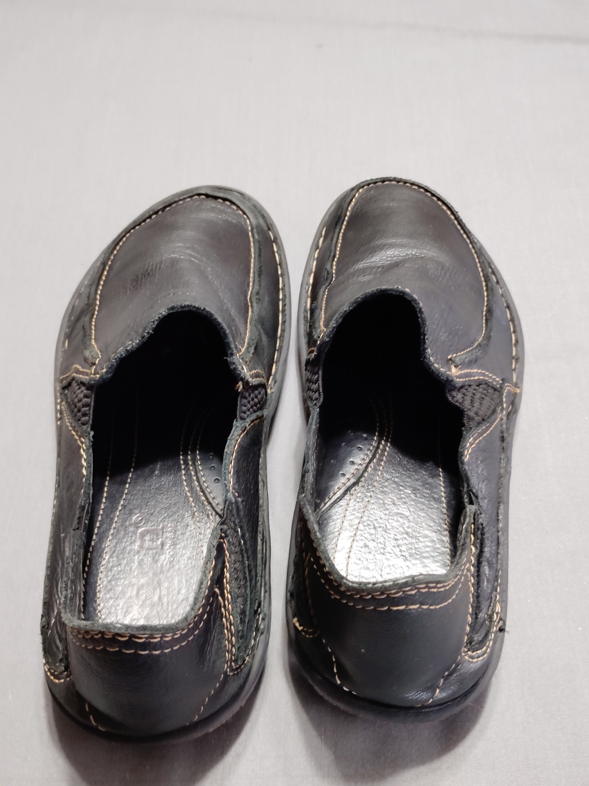 Born Handcrafted Black Leather Casual Slip‑On Loafer Old Money Shoes Men 9.5 image 6