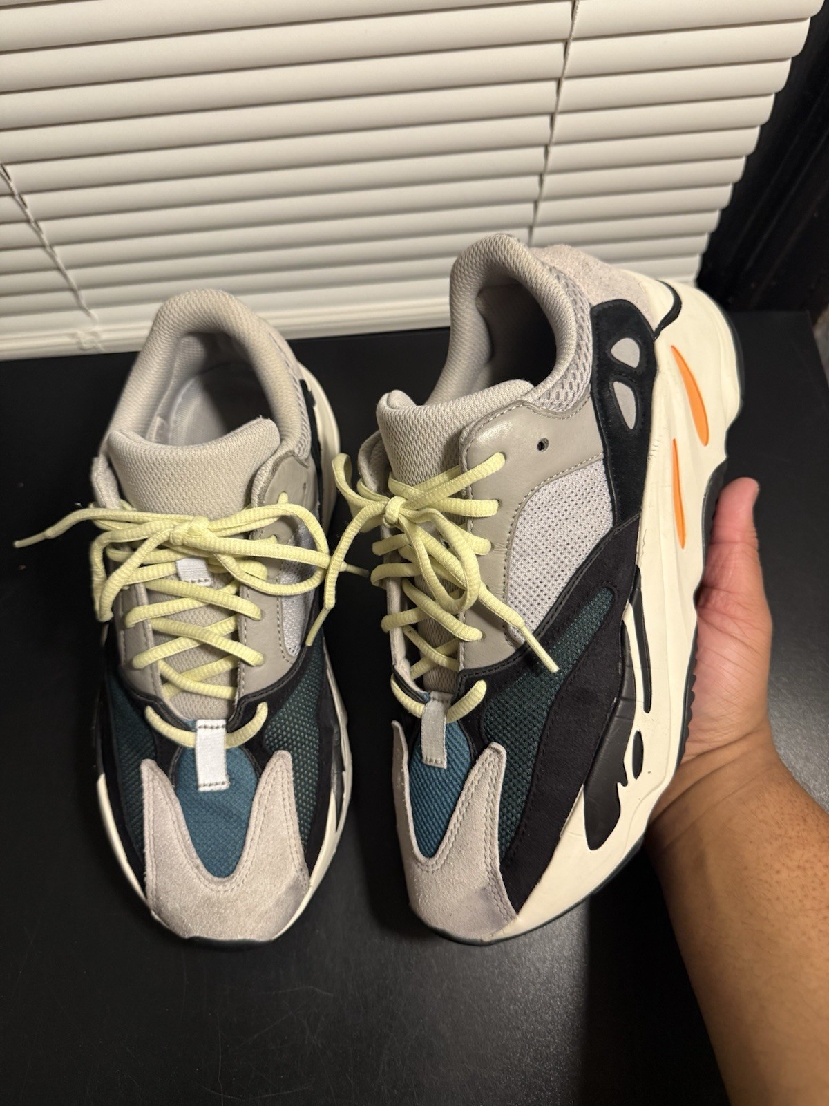 Adidas Yeezy Boost 700 Low Wave Runner Size 9 Good Condition