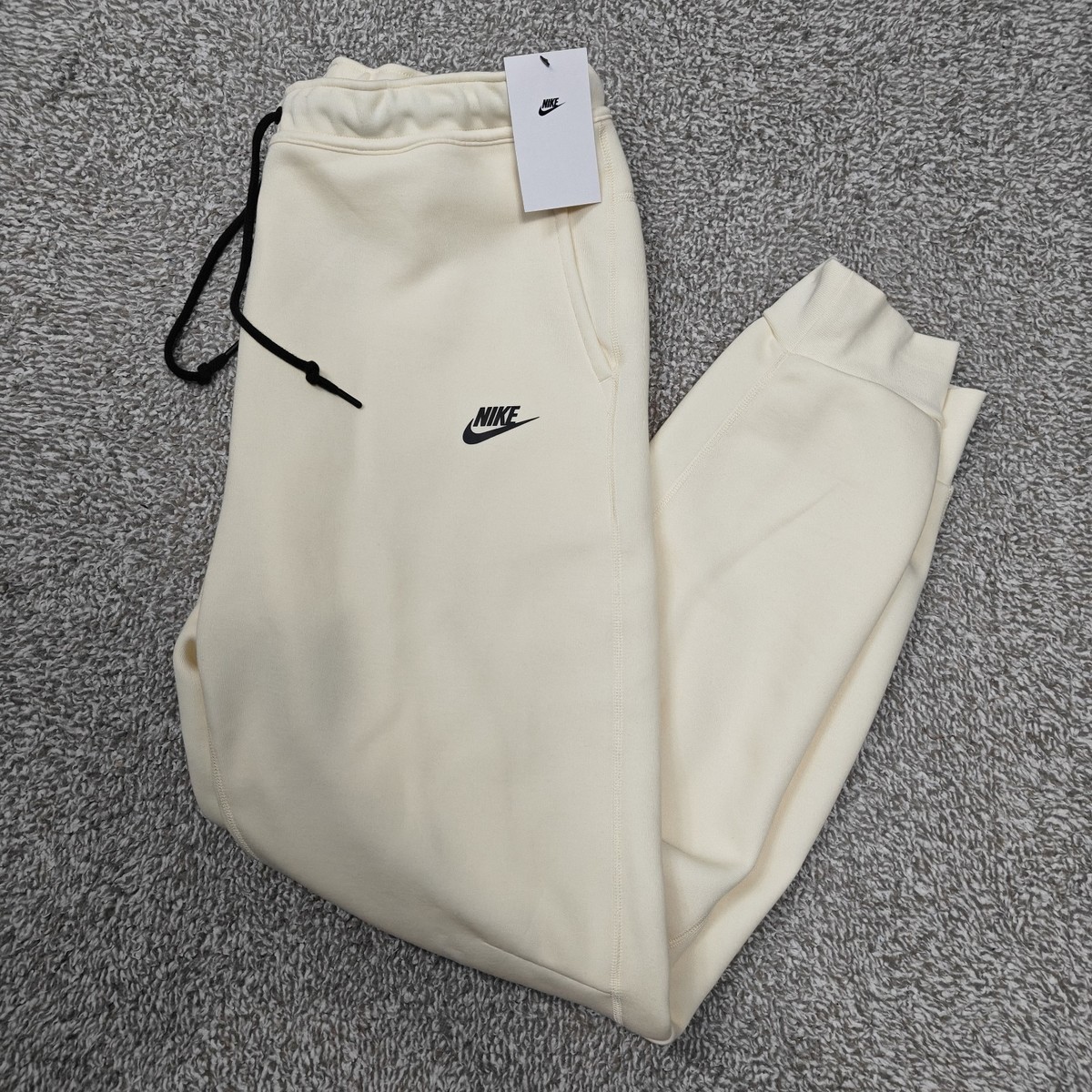 Nike Size XL Tall Tech Fleece Joggers Sweatpants Coconut Milk Black  FB8002-113