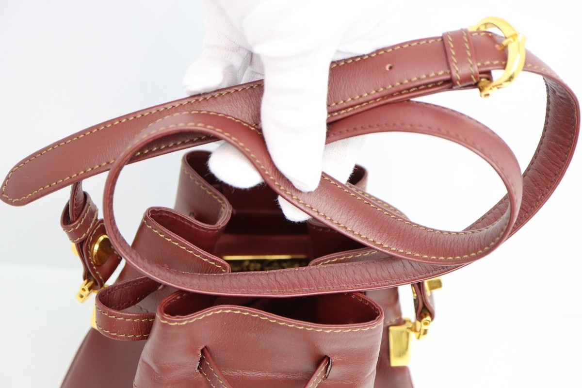 Cartier Must Line Drawstring Shoulder Bag Pochette Leather