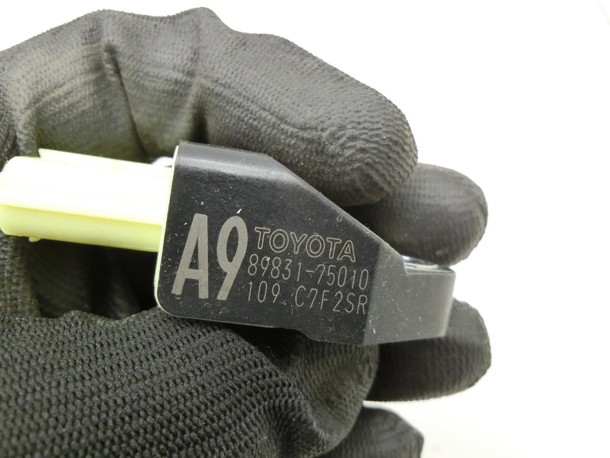 air bag sensor Crash Left Front for Toyota Auris ZW E150 10-12