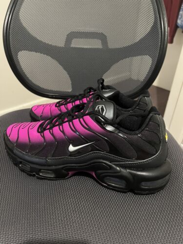 Size 12 US - Nike Air Max Plus Low Pink Black Gradient ( Pink Sunset ) - Picture 1 of 6