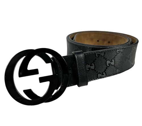 gucci logo aesthetic