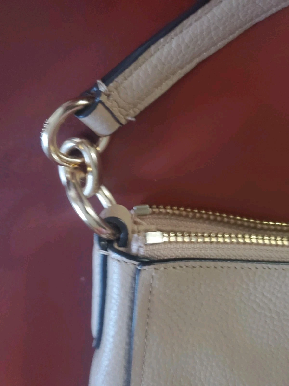 Borsa a tracolla Coach 56819 in pelle beige ciottolata quasi come nuova 10 5x6 5x2 5"