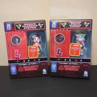 Five Nights At Freddy - PhatMojo -  Roxanne & Chica's Charging Station Set of 2