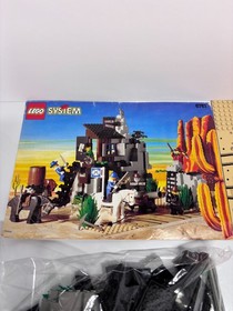Lego Western 6761 Bandit's Secret Hide-Out Complete With Figs And Instructions