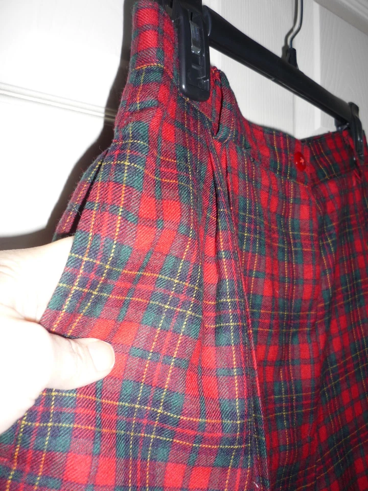 Pantalones Cortos Largos de Lana Tartán a Cuadros Rojo Talbots, Vacaciones de Navidad, Bolsillos, Talla 12P Foto 4 de 4