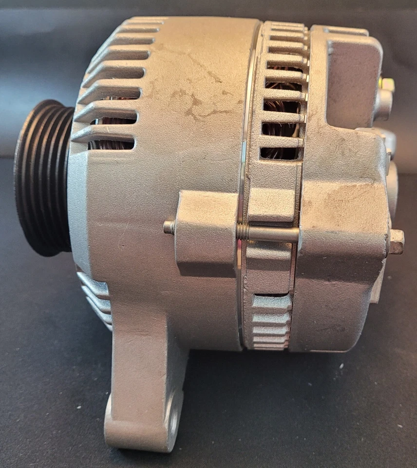 REMAN EN EE. UU., ALTERNADOR PARA MERCURY COUGAR 1999-2001, V6-2,5 L. Foto 3 de 4