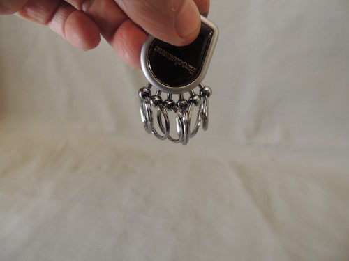 Bookstone metal key chain 6 split-ring holders - Picture 9 of 11
