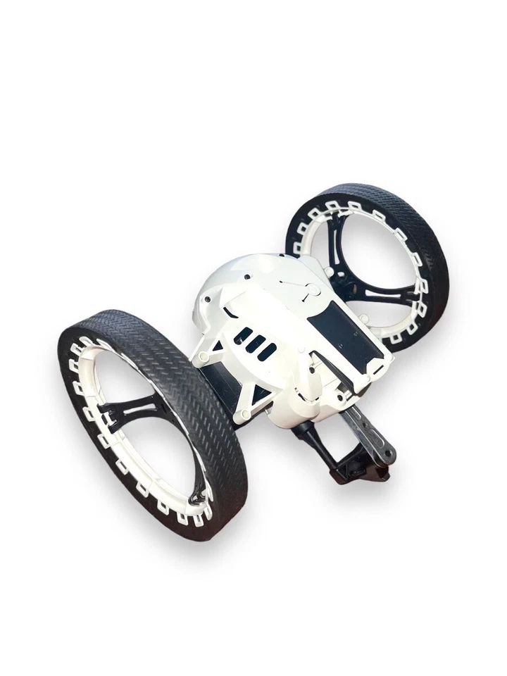 Parrot Jumping Sumo MiniDrone PS724000 - White - No USB Port Included! - Image 2 of 4
