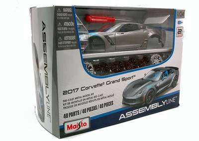 Modellauto Model Kit Bausatz Chevrolet Corvette Maßstab 1:24