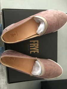 frye melanie slip on