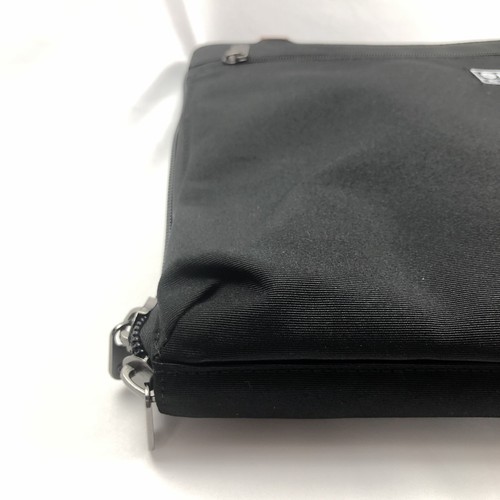 PKG - Wellington Accordion Laptop Folio - Black - Picture 5 of 5
