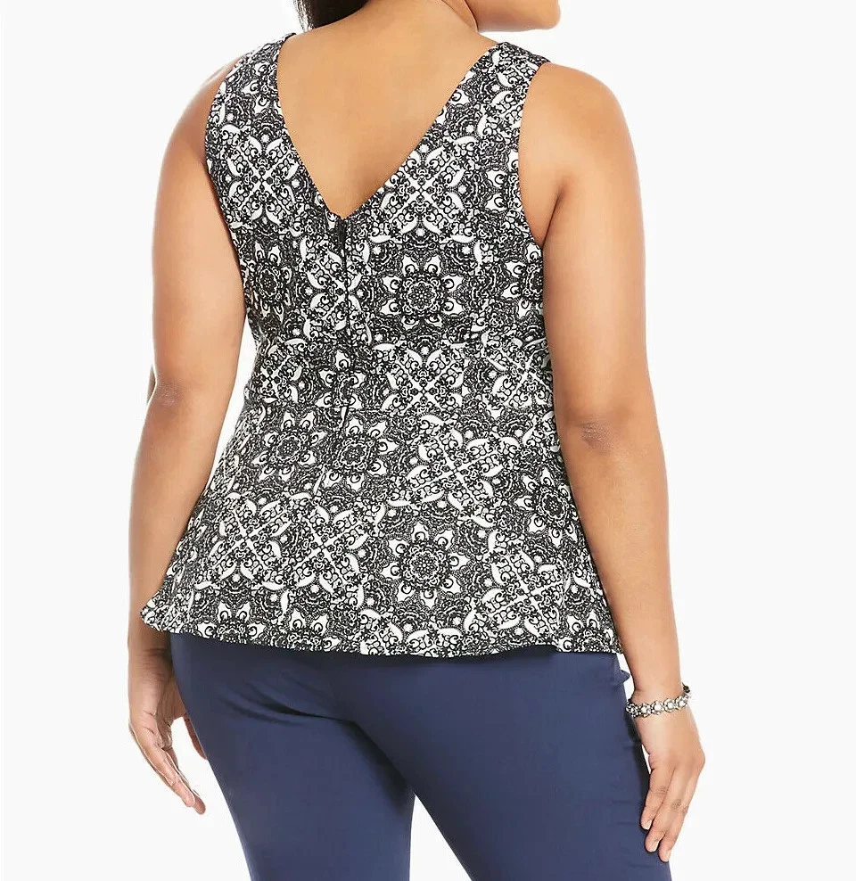 Torrid Lace Print Sateen Peplum Top Fit and Flare Black White 5X