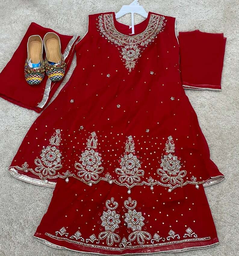 5 Years Girls Salwar Kameez, Indian Kids sharara, Pakistani kids wedding lehenga | eBay 5 Years Girls Salwar Kameez, Indian Kids sharara, Pakistani kids wedding lehenga | eBay
