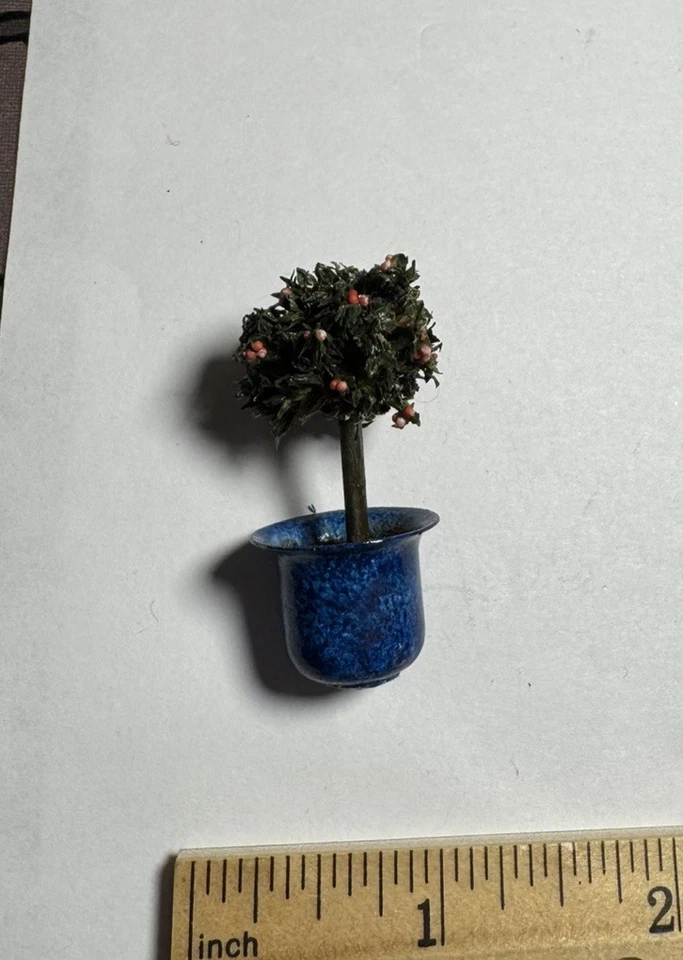 Planta de árbol miniatura de colección en maceta de metal 1:12 decoración de jardín para casa de muñecas Foto 2 de 4