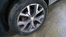 Used Wheel Fits 2022 Hyundai Palisade 20x7-12 Alloy 5 Y Spoke Machined Face Gr