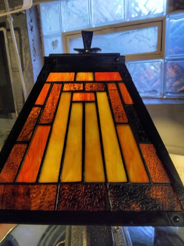 Dale Tiffany Tiffany-Stil Mission Tischlampe Glas irisierender Schirm schwer - Bild 4 von 4