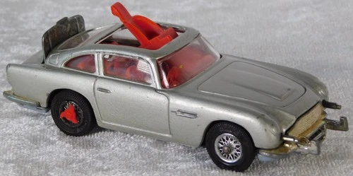 Vintage Corgi 270 Goldfinger James Bond Aston Martin DB5 Model Car