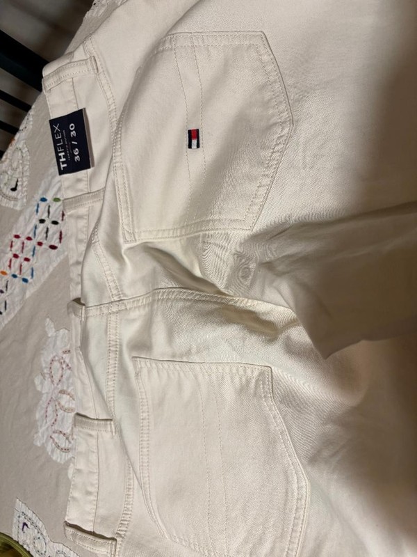 Tommy Hilfiger Mens TH Flex Stretch Cotton Reg Fit Taprd Leg Chino Pants 36 x 30
