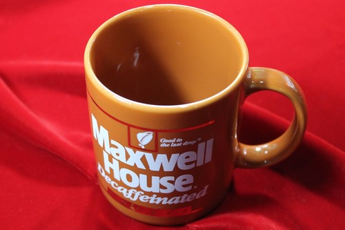 VINTAGE MAXWELL HOUSE BUTTERSCOTCH COLOR COFFEE MUG, GREAT COLOR, COFFEE MUG