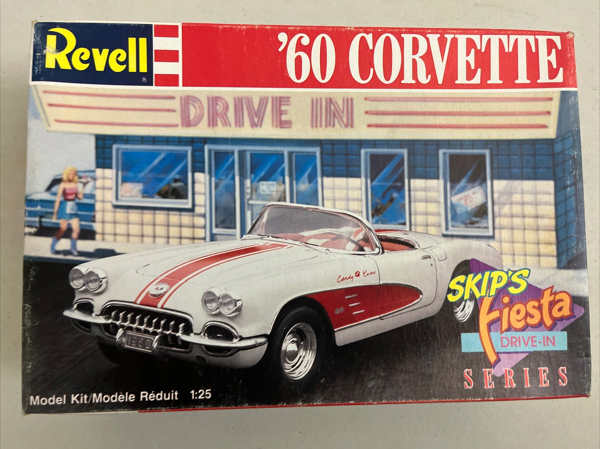 60 Corvette Revell 1/25 Scale NEW Rare Vintage Plastic Car