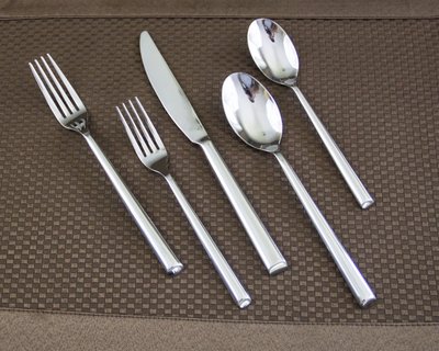 Ghata Classico 20 Piece. Fine Modern Flatware, Service 4, Gold, Rose, Champagne