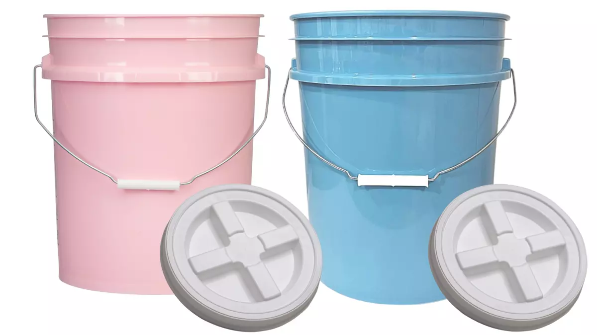 United Solutions 5-Gallon Blue Plastic Bucket Lid in the Bucket Accessories  department at