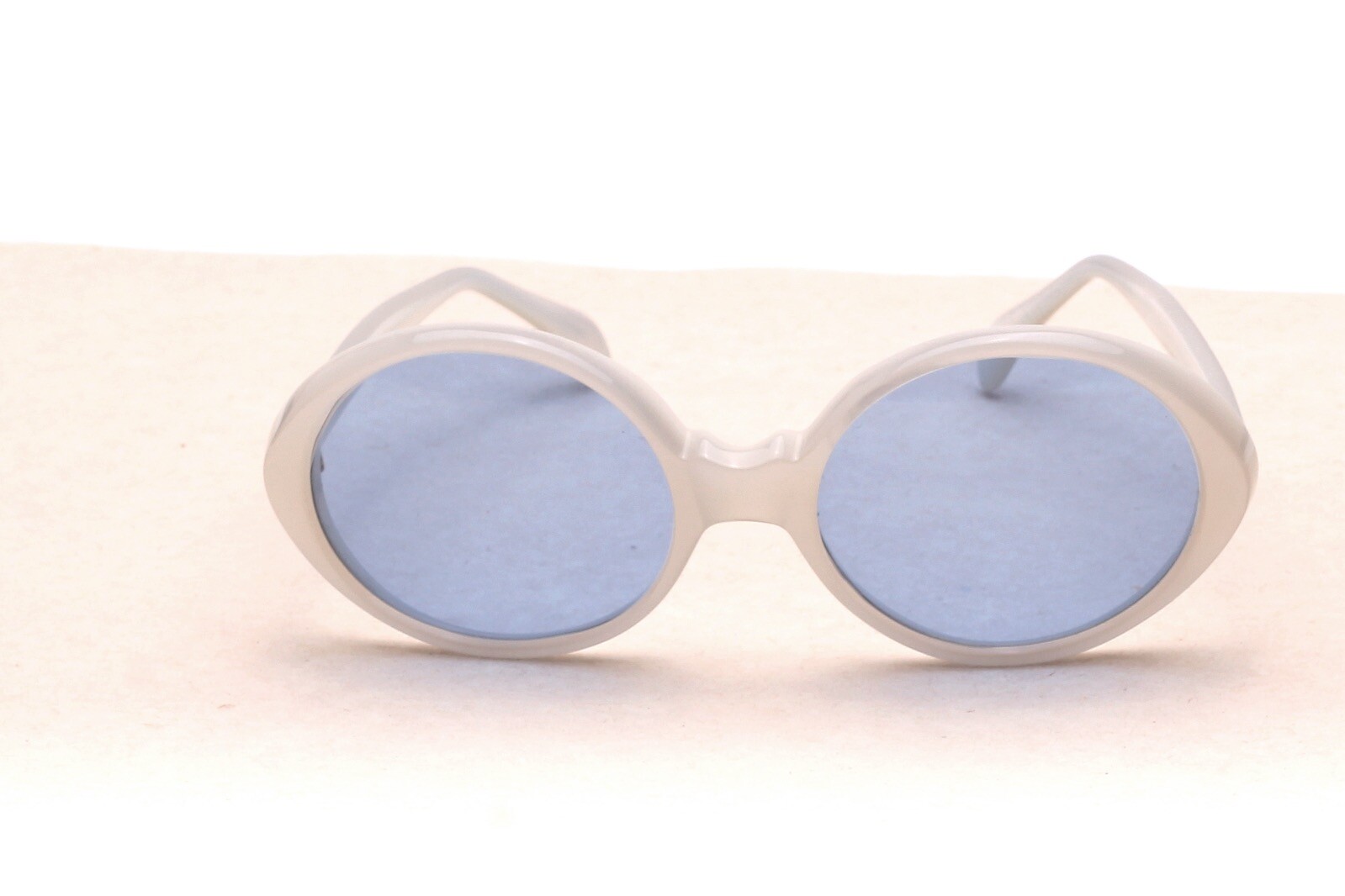 Винтажный Овальный Абендбрилл Матовый кристалл mit hellblauen Scheiben C7