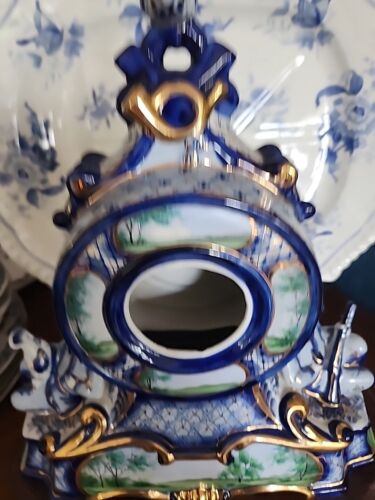 Hermle Porcelain Delft Hand Painted Table Top Clock Quartz Porcelain Feet - Picture 11 of 24