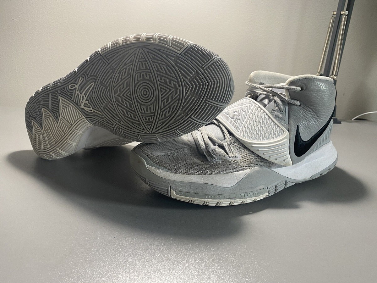 Wolf Grey Grey Kyrie Basketball Shoes Men's Nike Kyrie TB Wolf