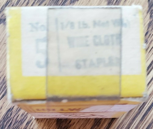 Vintage Hillwood Blue Sterilized Tacks in box wire cloth staples Ohio - 第 2/8 張圖片
