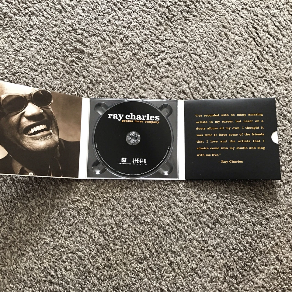 Ray Charles Cd Genius Loves Company Duets 2004 VG Condition - Imagem 4 de 4