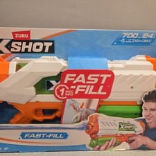 ZURU X Shot Fast Fill Water Gun 700 ml/24 fl oz Shoots up to 10 m/33 ft