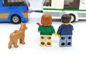 LEGO City 60117  Van & Caravan Complete with Minifigures and instructions