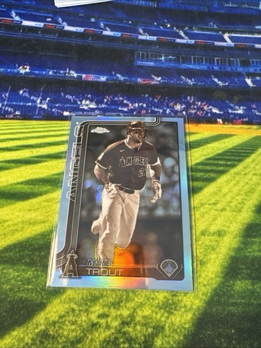 2025 Topps Chrome Mike Trout #100 Sepia Refractor Los Angeles Angels - Picture 1 of 2