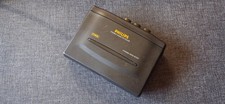 WALKMAN STEREO CASSETTE PLAYER PHILIPS NW-1600