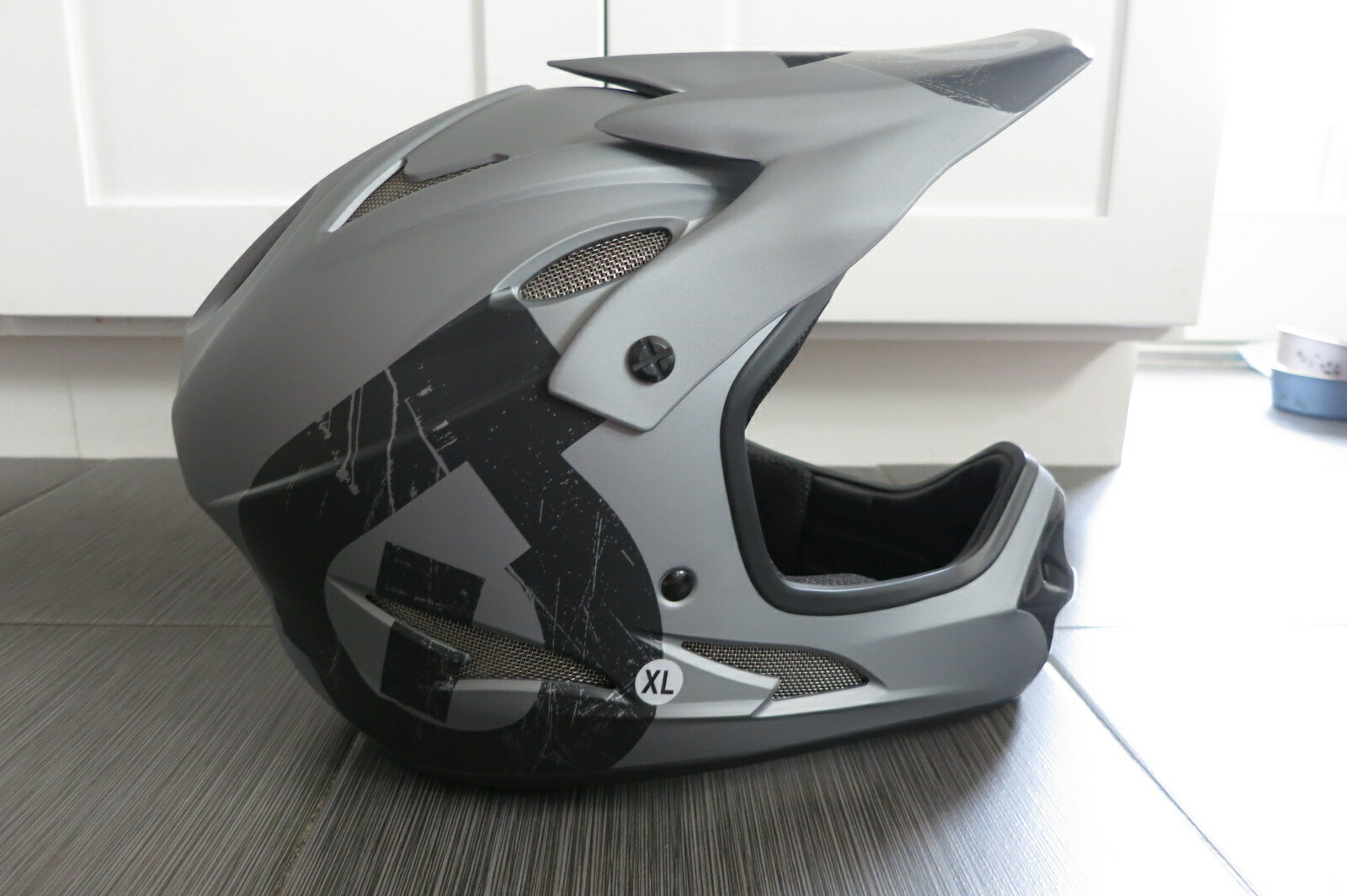 661 dh helmet