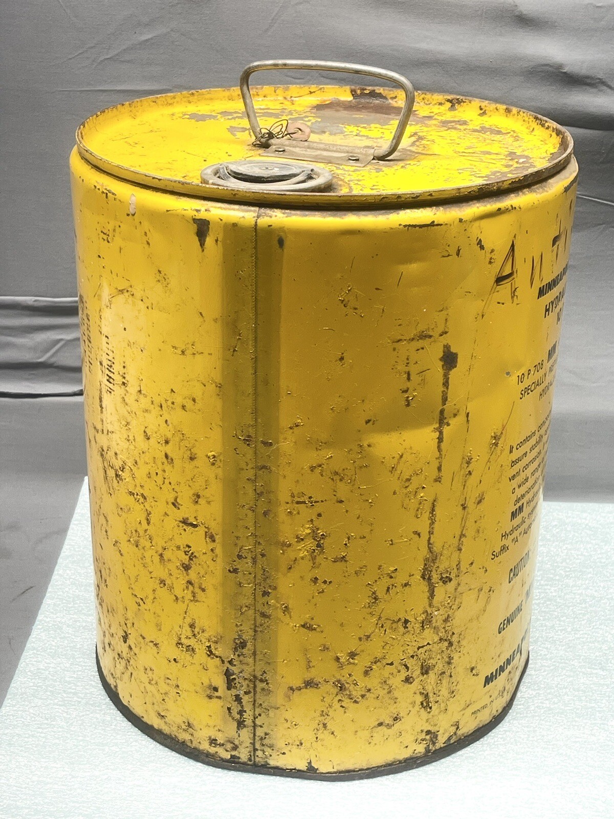 Vintage 5 Gallon Oil Can Minneapolis Moline Hot Line Parts Hydraulic